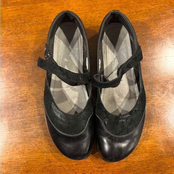 NAOT Luga Black Mary Jane’s size 42 or 11 - Picture 4 of 10